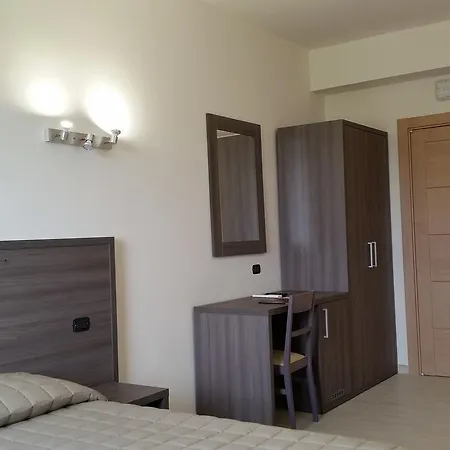 Belsito Hotel 2*